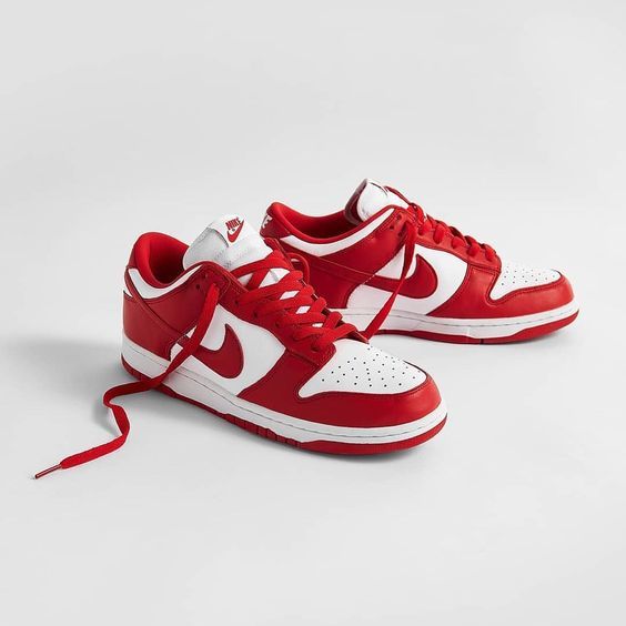 Nike Dunk Low ‘University Red’