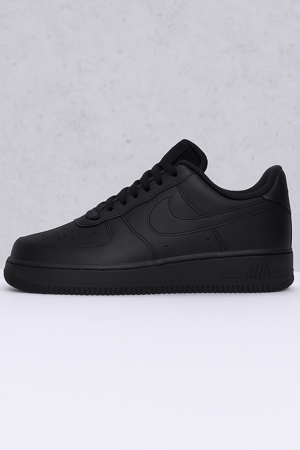 Nike Air Force 1 – Black