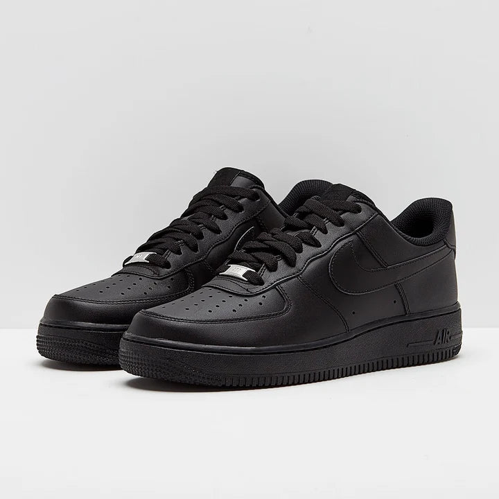 Nike Air Force 1 – Black
