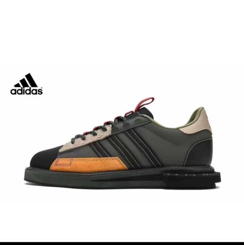 Adidas Retro Sneakers